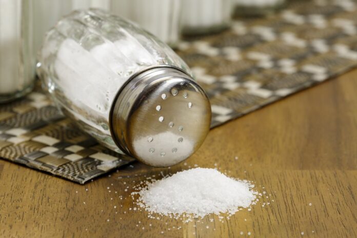 US-survey-finds-salt-substitutes-rarely-used-by-people-with.jpg